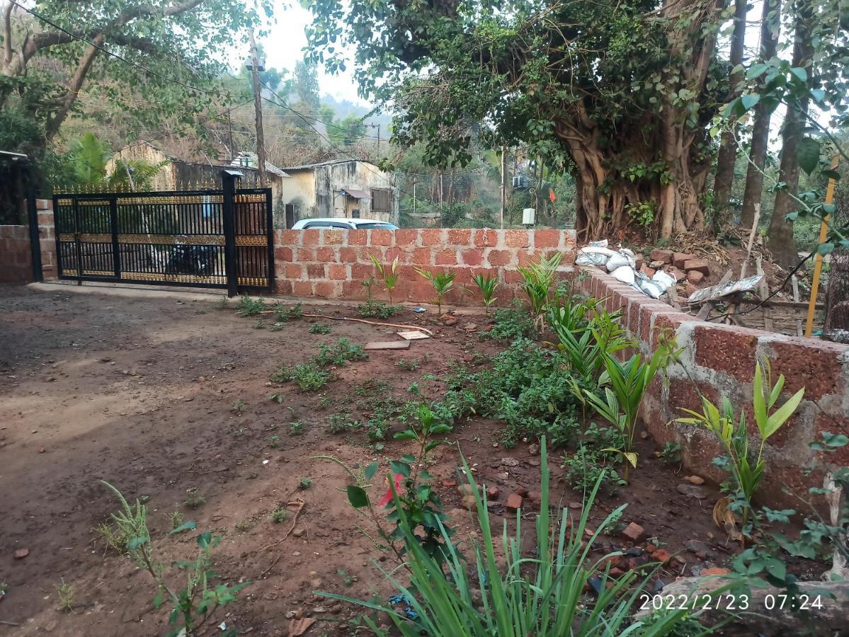 Priyansh Home Stay Harihareshwar Ngoại thất bức ảnh
